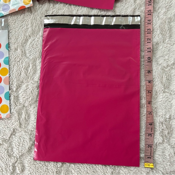 15 9x6 and 10 10x13 Colorful Polka Dot and Pink Polymailer Bags - Picture 5 of 5
